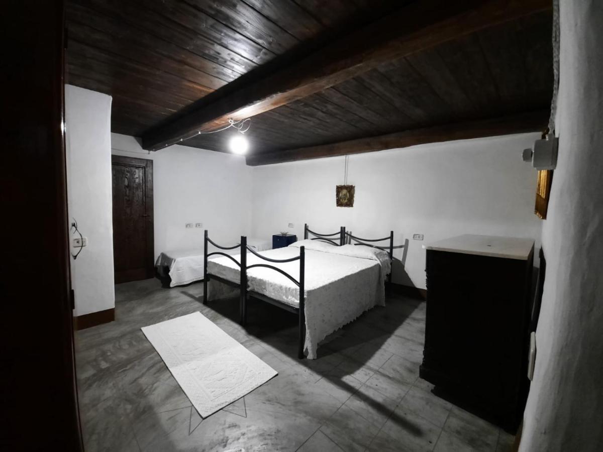 Vila Domo Sedda Galtellì Exteriér fotografie