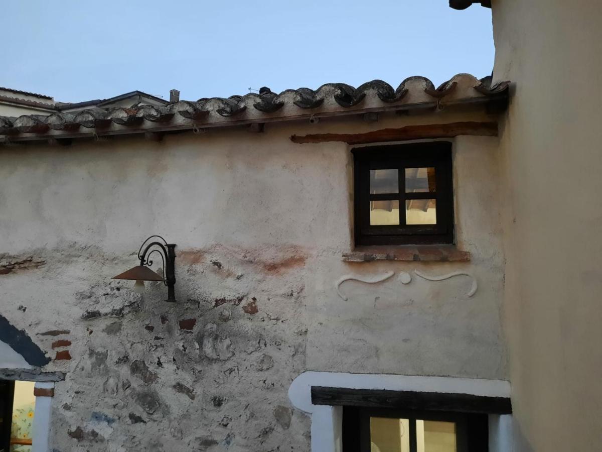 Vila Domo Sedda Galtellì Exteriér fotografie