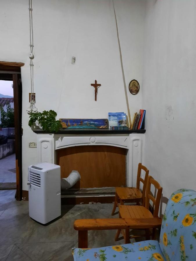 Vila Domo Sedda Galtellì Exteriér fotografie