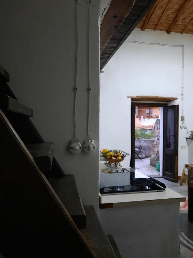 Vila Domo Sedda Galtellì Exteriér fotografie